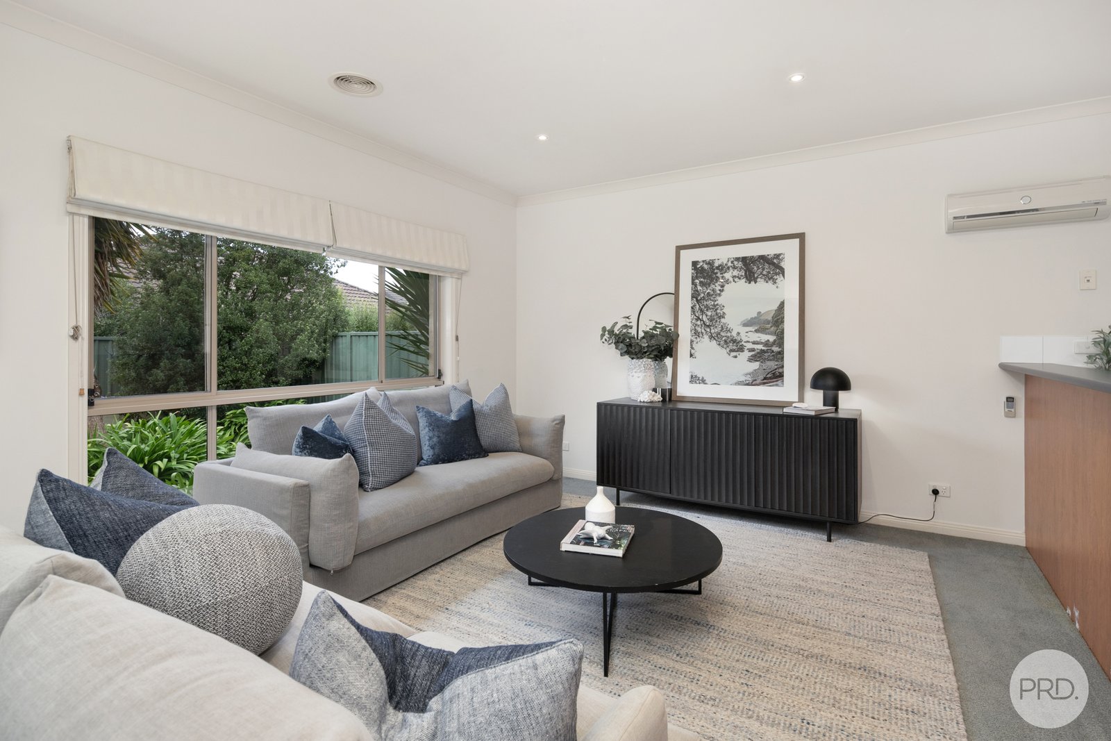 10 St Clare Avenue LAKE GARDENS 8