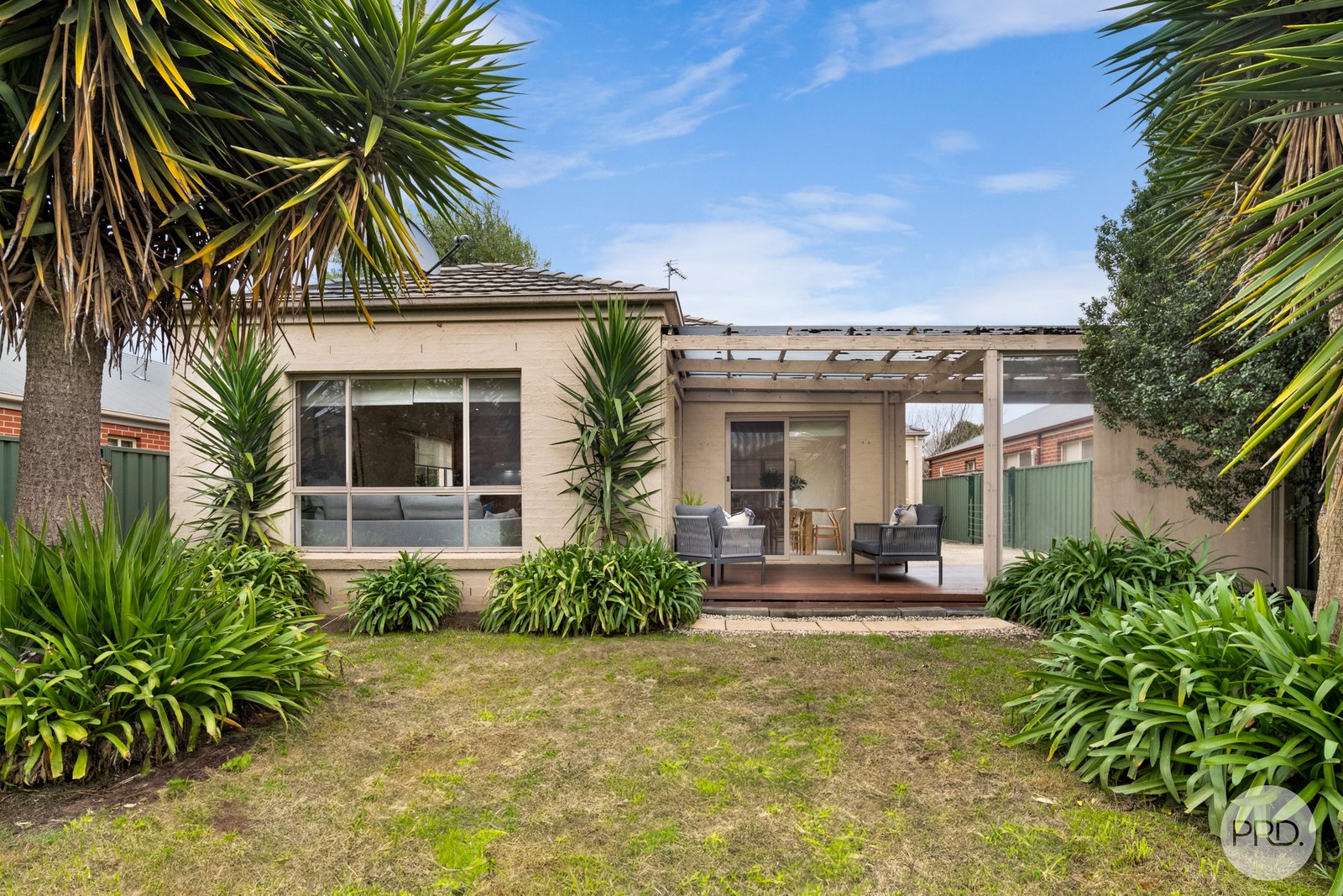 10 St Clare Avenue LAKE GARDENS 11