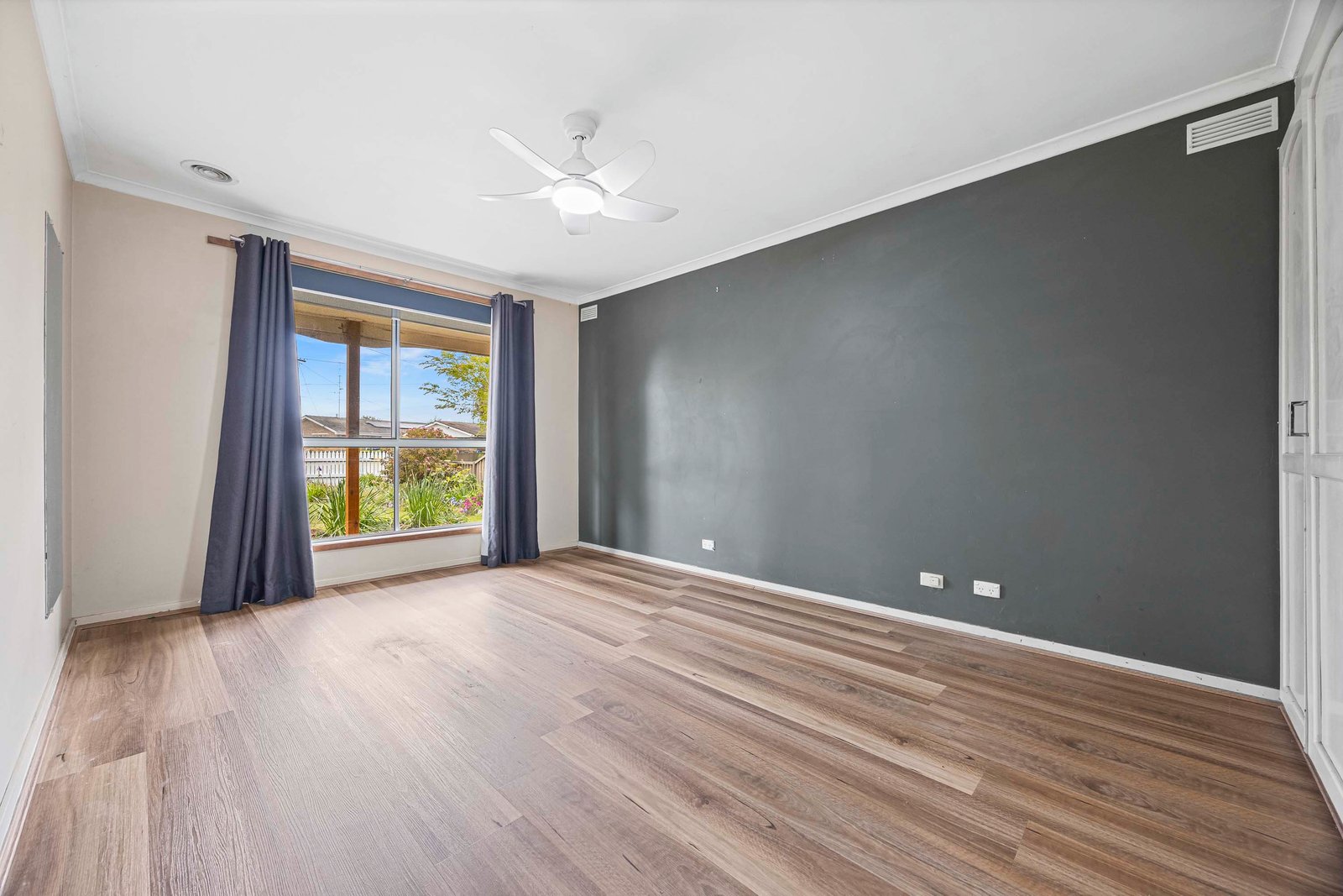 Gallery: 10 St Georges Ct