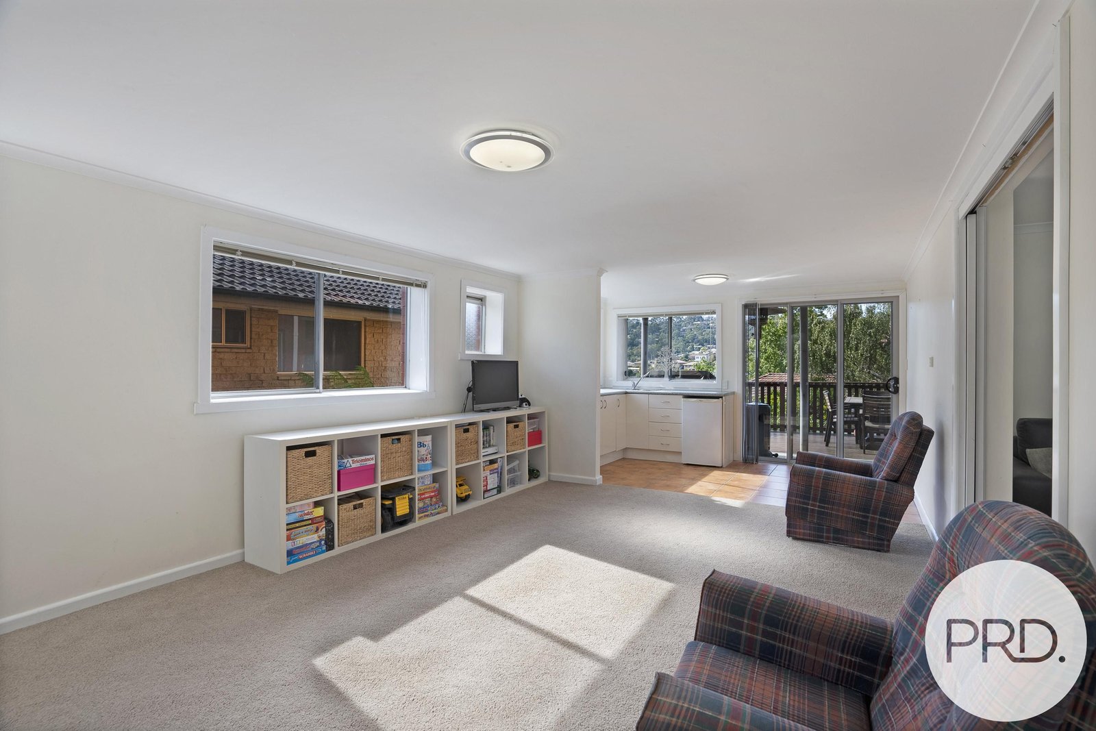 10 St Helens Street LINDISFARNE 17