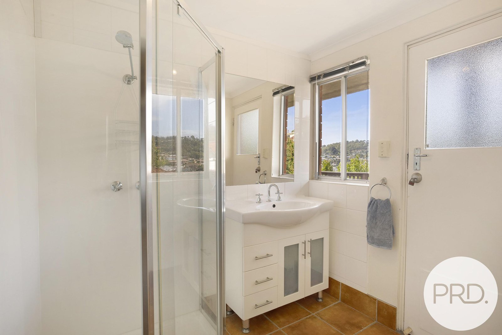 10 St Helens Street LINDISFARNE 21