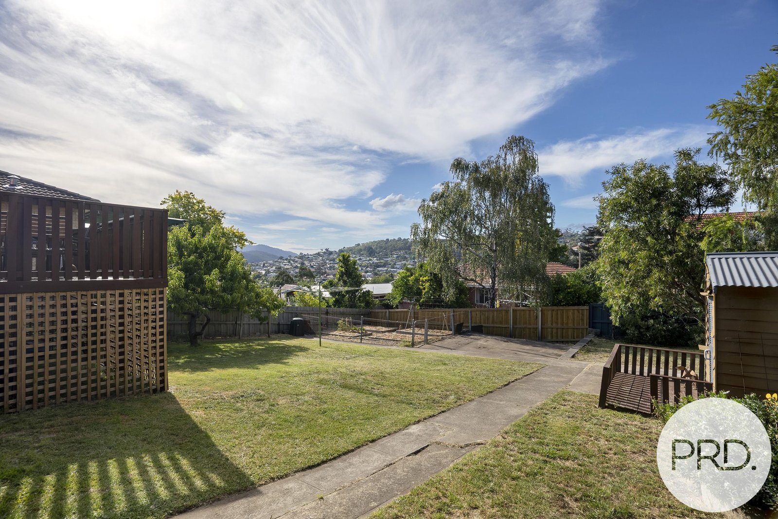 10 St Helens Street LINDISFARNE 24