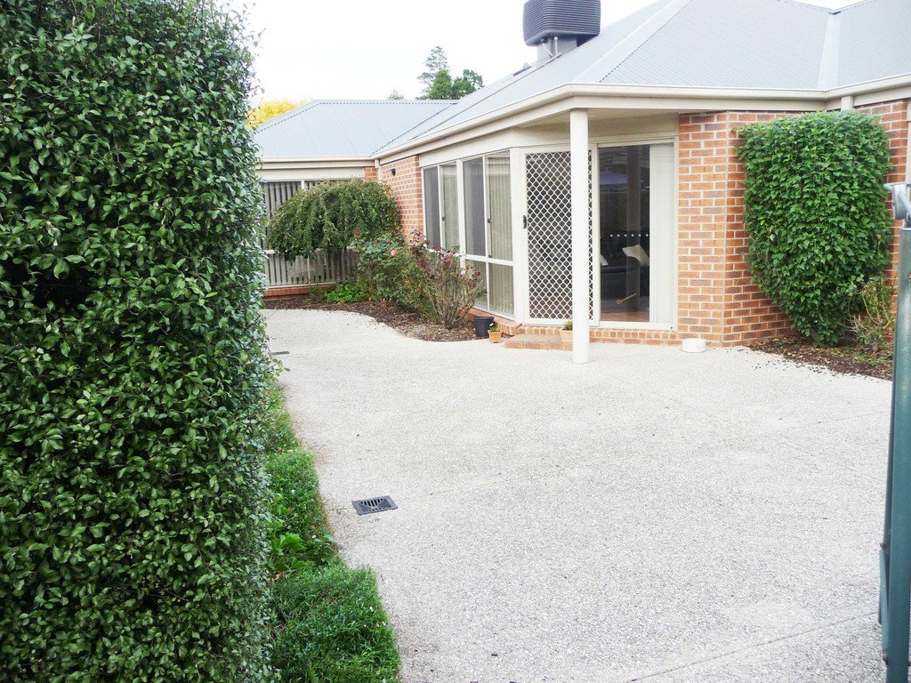 10 St Michaels Place LAKE GARDENS 6