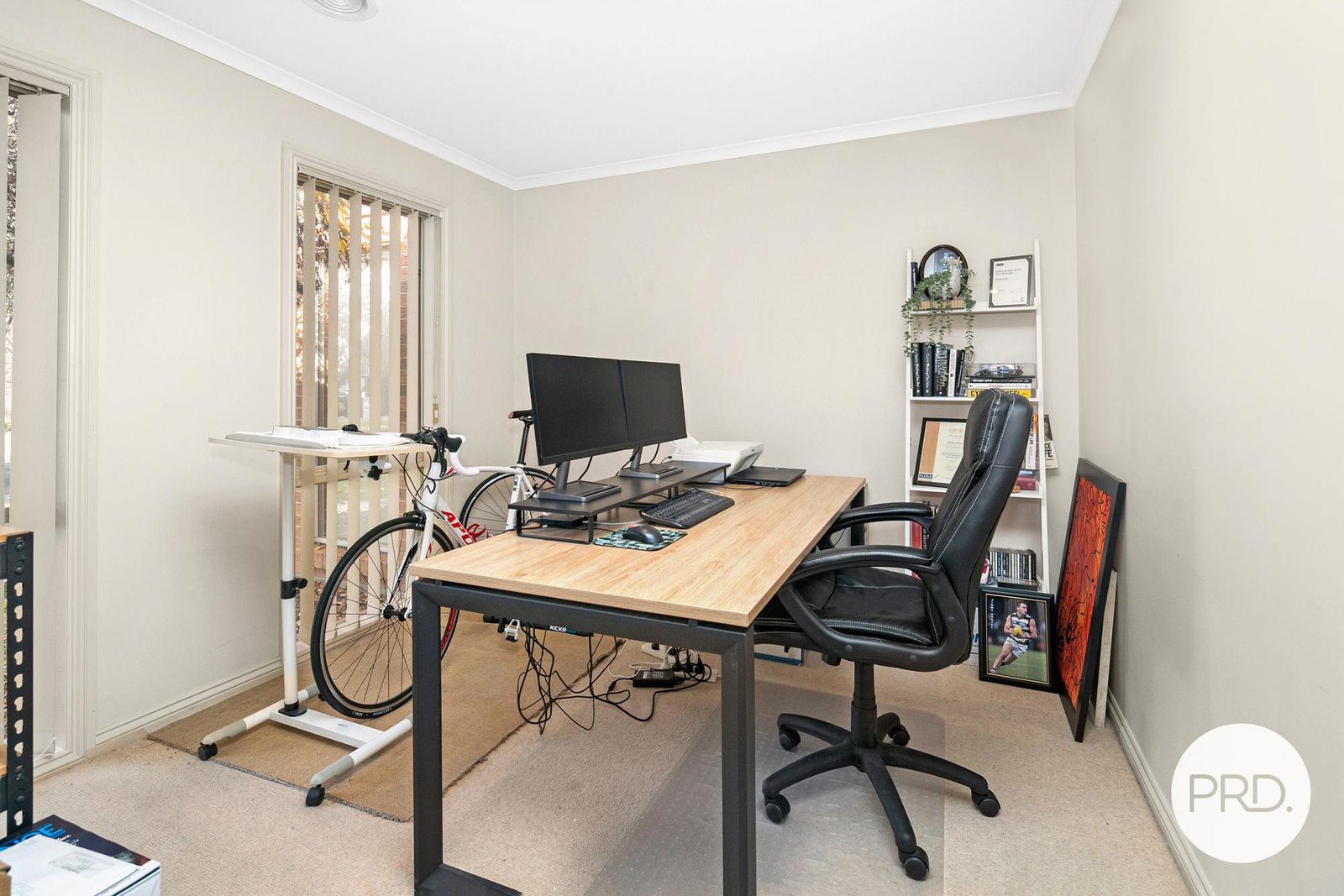 10 St Michaels Place LAKE GARDENS 10