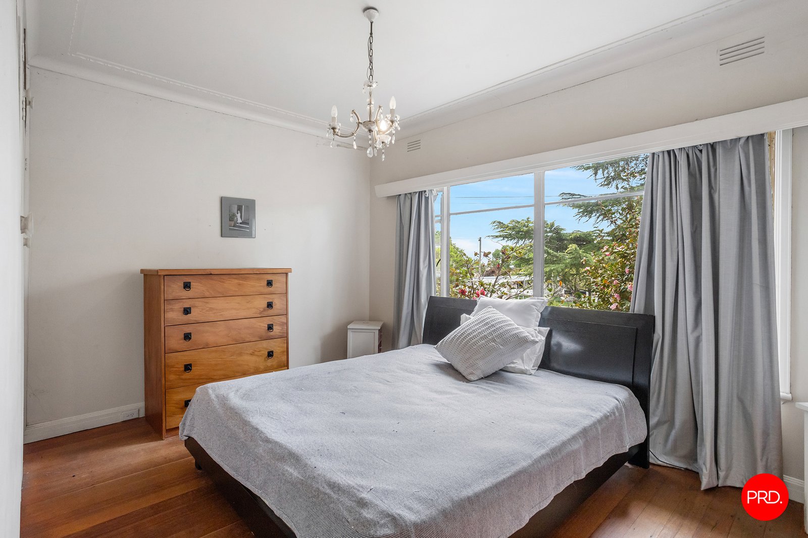 10 Steane Street KENNINGTON 7