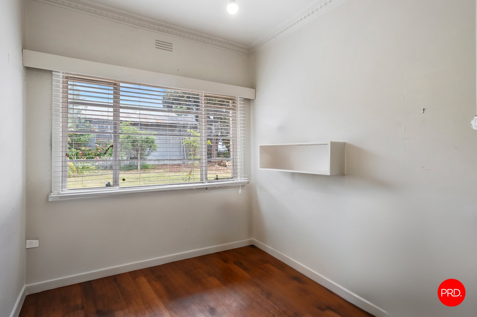 10 Steane Street KENNINGTON 9