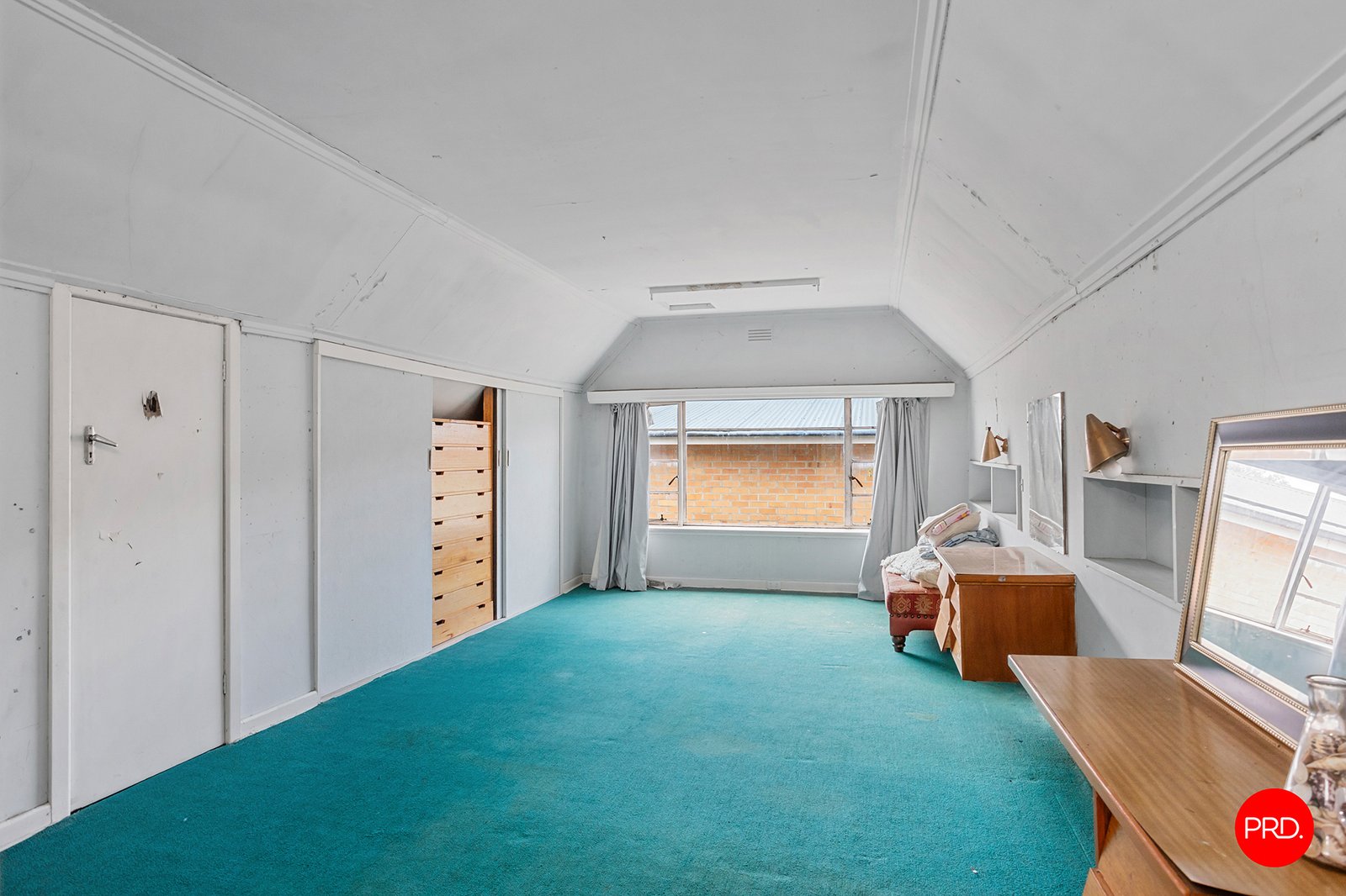 10 Steane Street KENNINGTON 13