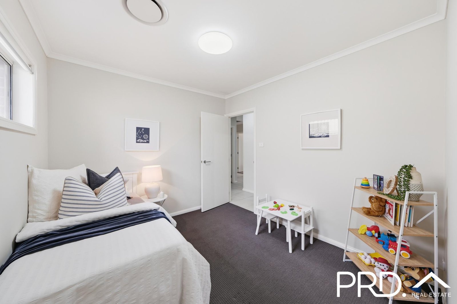 10 Stevens Street PANANIA 14