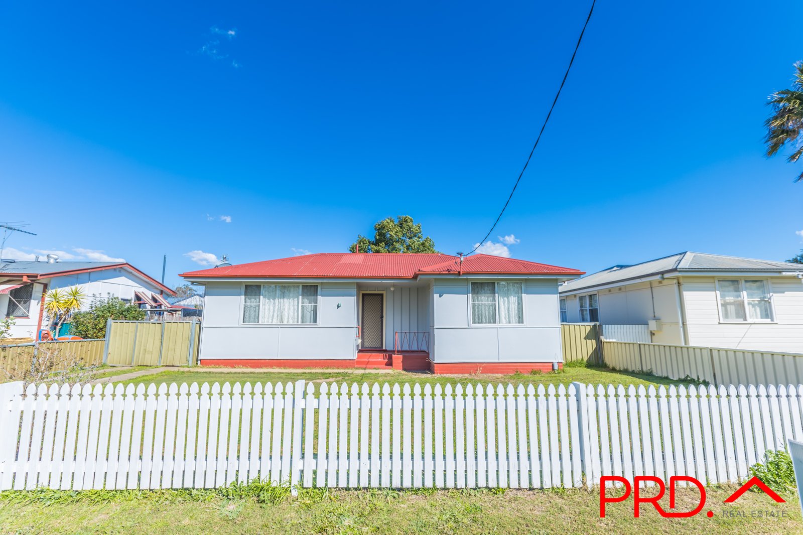 10 Stewart Avenue TAMWORTH 1