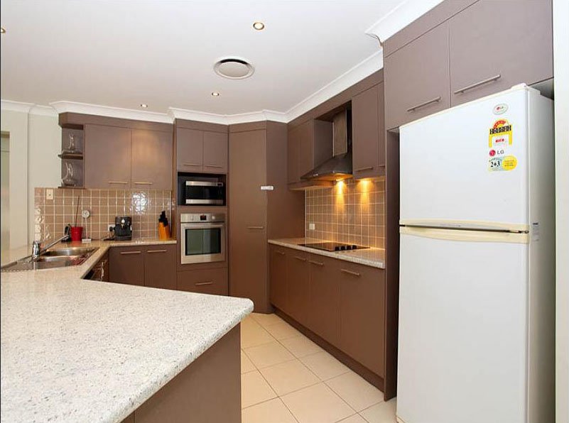 10 Stringybark Drive MOLENDINAR 3