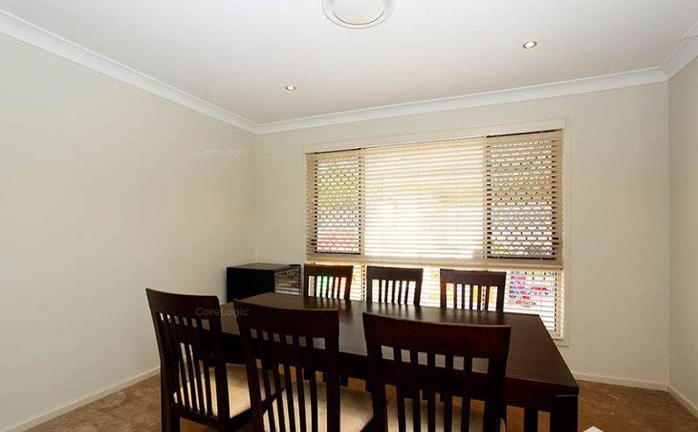 10 Stringybark Drive MOLENDINAR 5