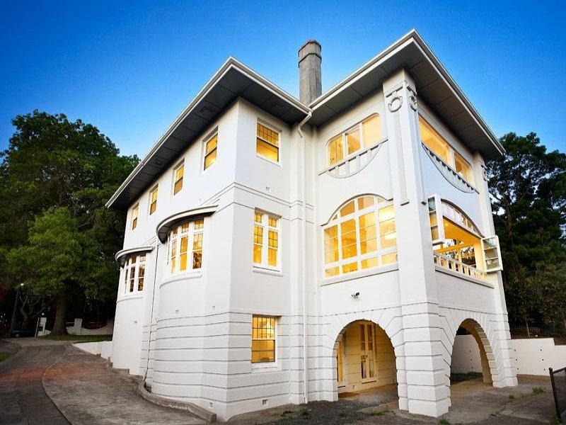 Real Estate and Property in 10 Struan Street, Toorak, VIC