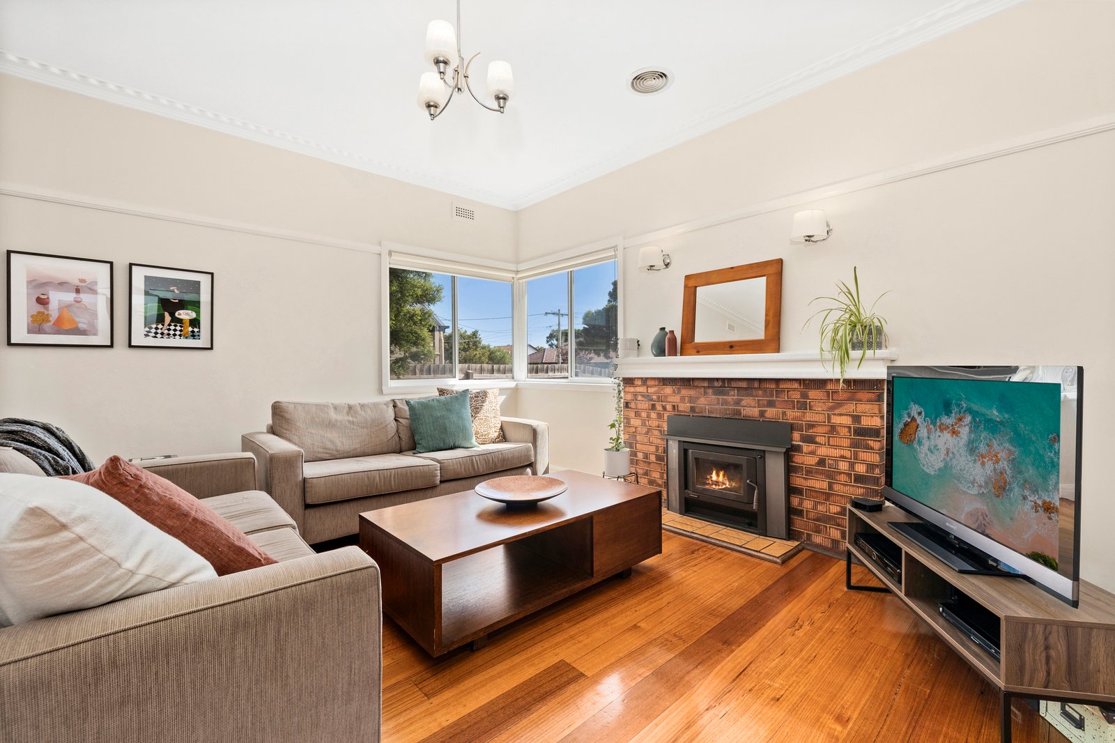 Gallery: 10 Sumersett Avenue