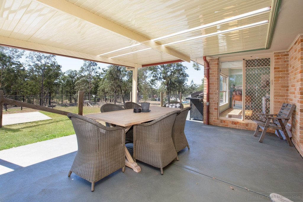 10 Sutton Grove BRANXTON 14