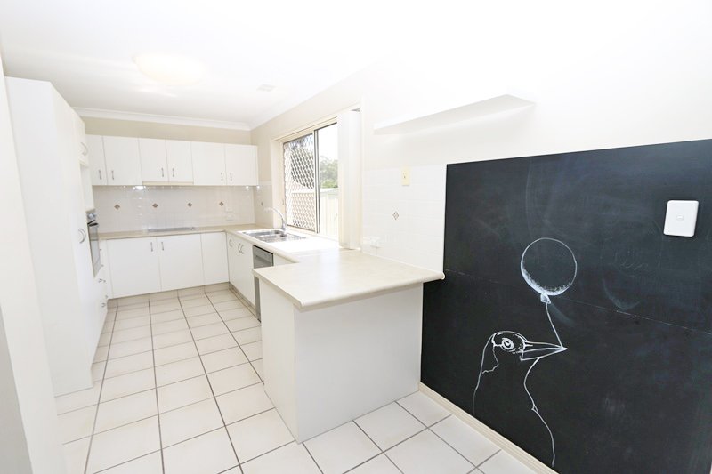 10 Tanzen Drive ARUNDEL 6