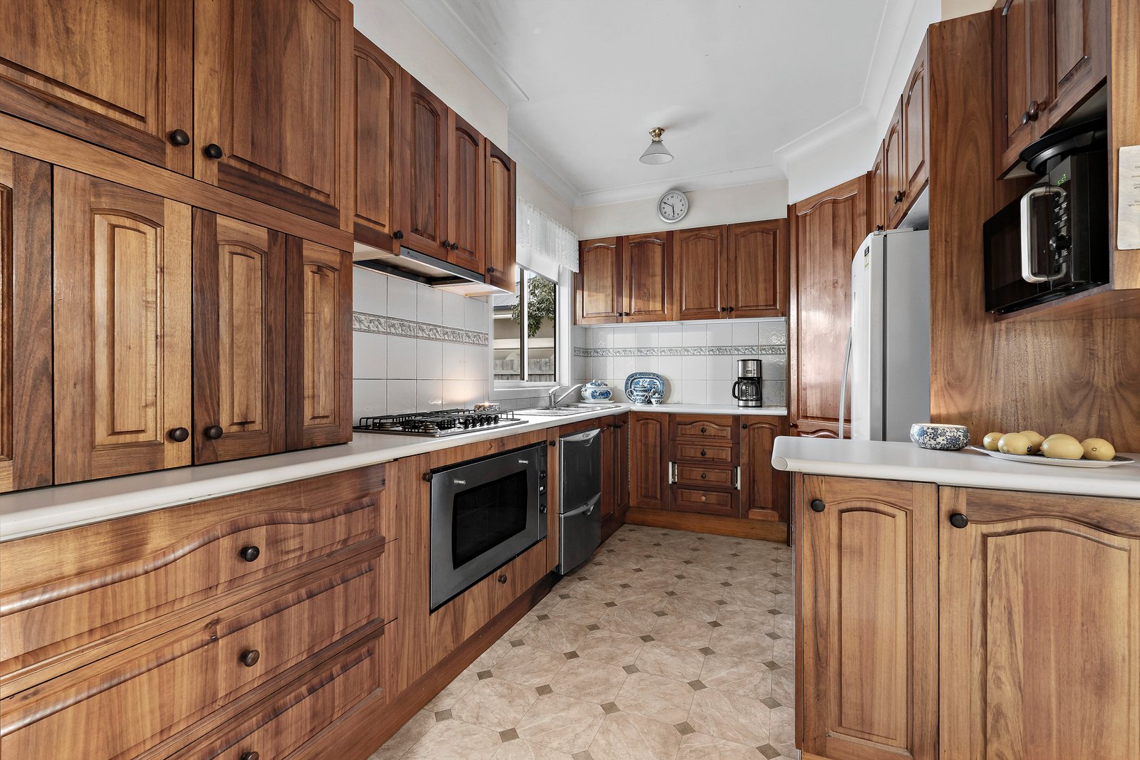 Real Estate and Property in 10 Tara Avenue, Blackburn, VIC