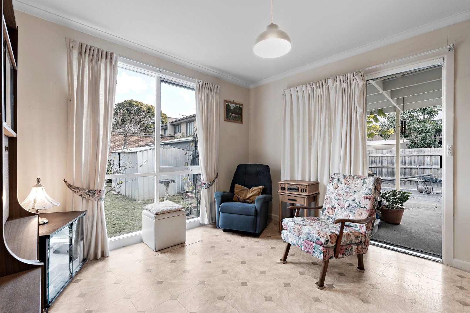 Real Estate and Property in 10 Tara Avenue, Blackburn, VIC