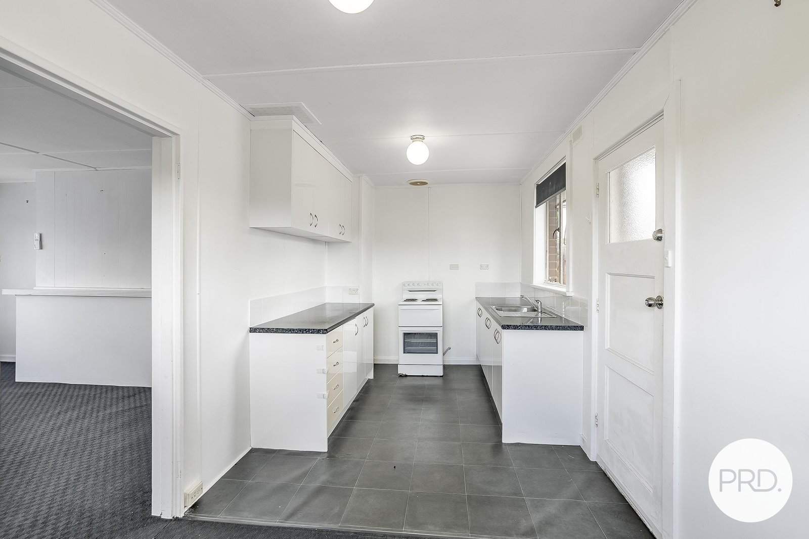 10 Taree Street CHIGWELL 2