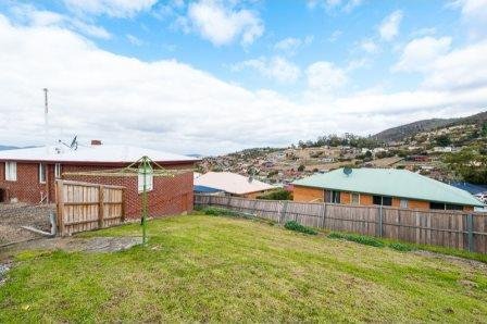 10 Taree Street CHIGWELL 8