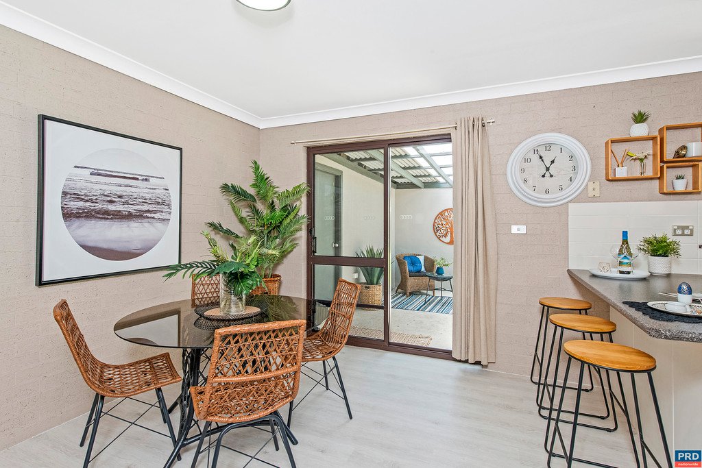 10 Teal Close LAKEWOOD 6