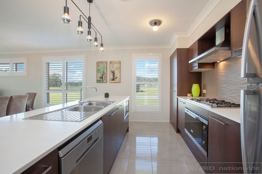 10 Tebbutt Close VACY 3