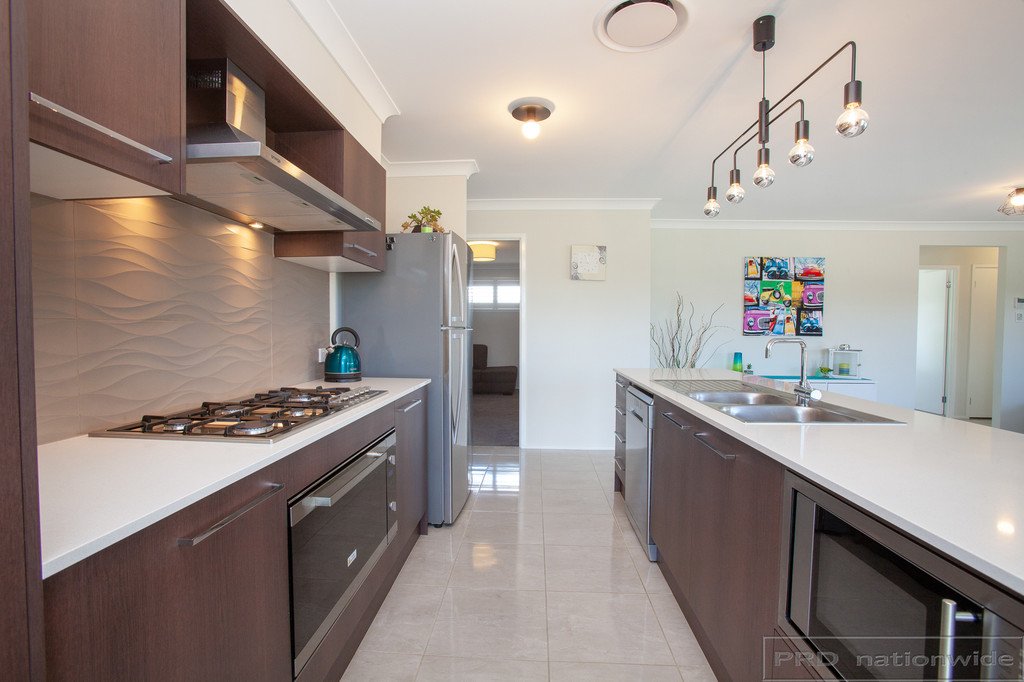 10 Tebbutt Close VACY 5