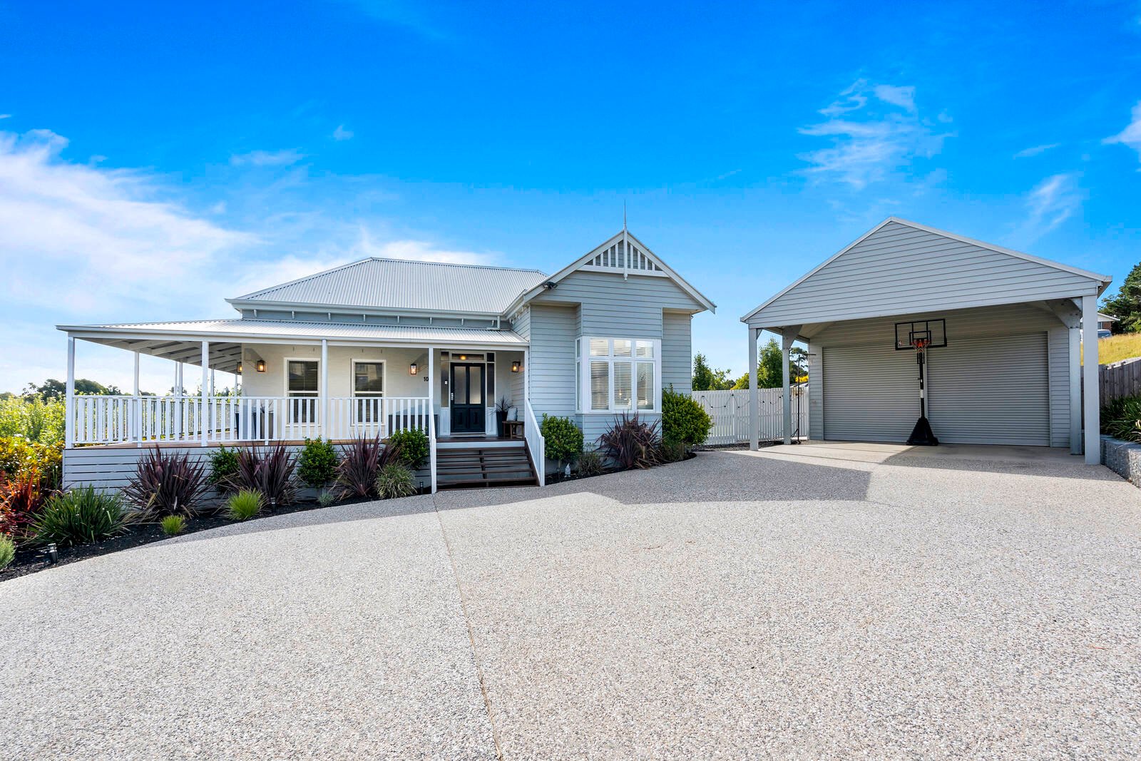 Real Estate and Property in 10 The Boomerang , Gisborne, VIC
