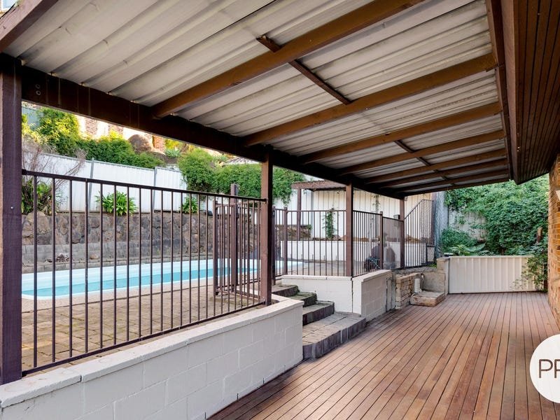 10 The Sanctuary Drive Leonay 11