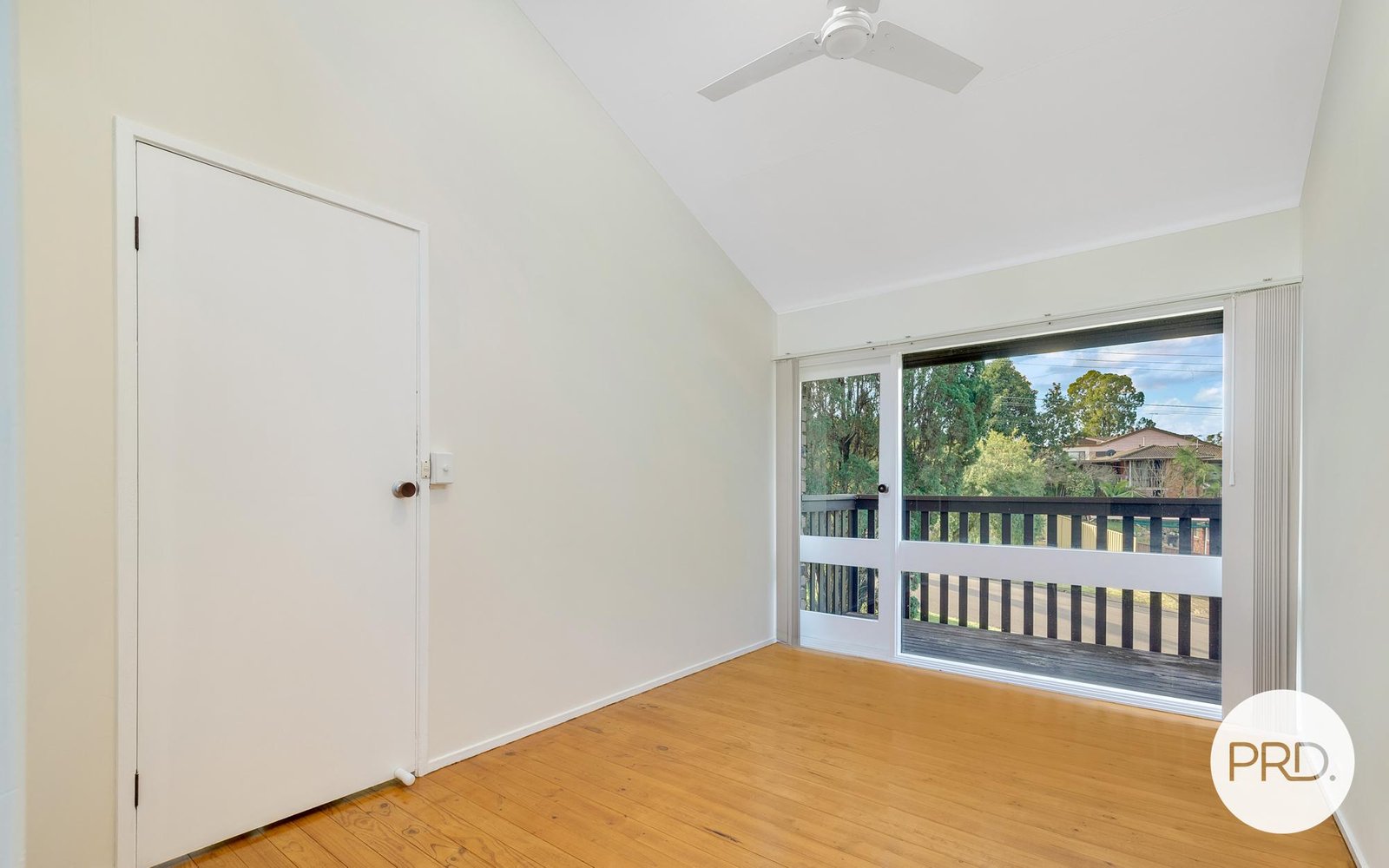 10 The Sanctuary Drive LEONAY 10