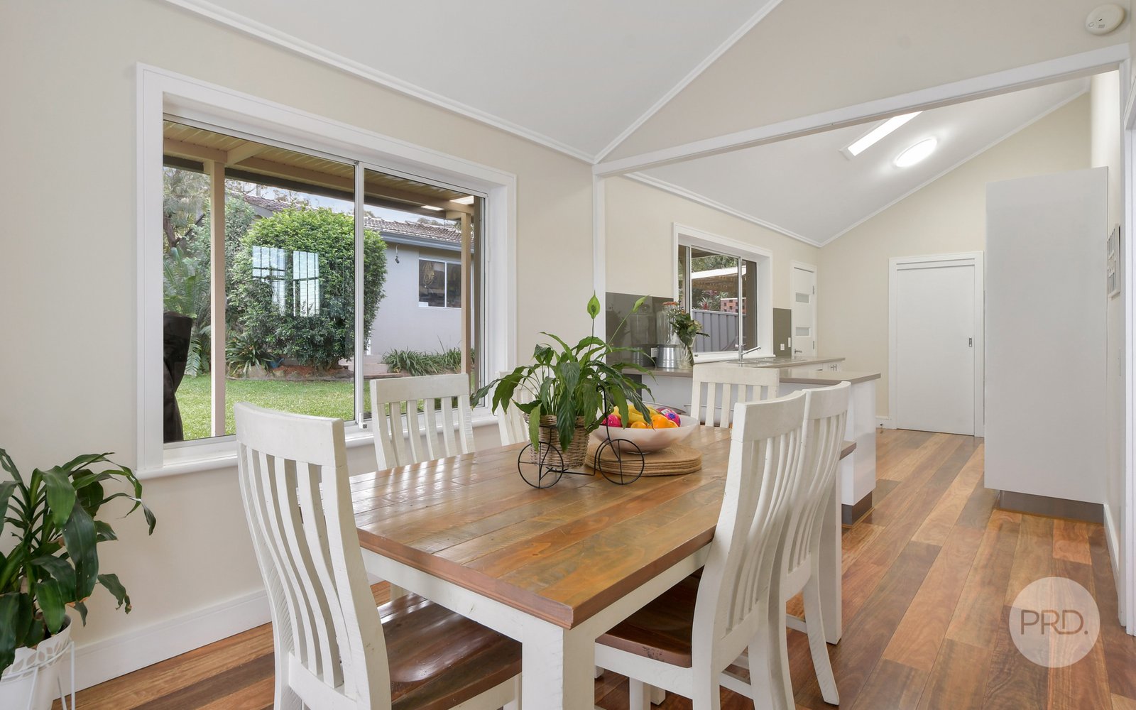 10 The Upper Sanctuary Drive LEONAY 5
