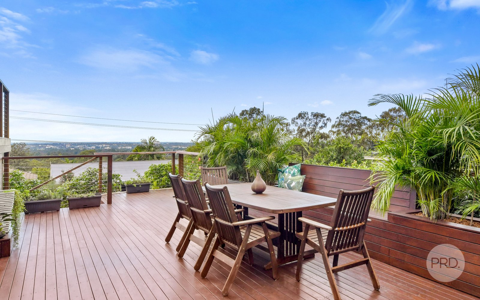10 The Upper Sanctuary Drive LEONAY 19