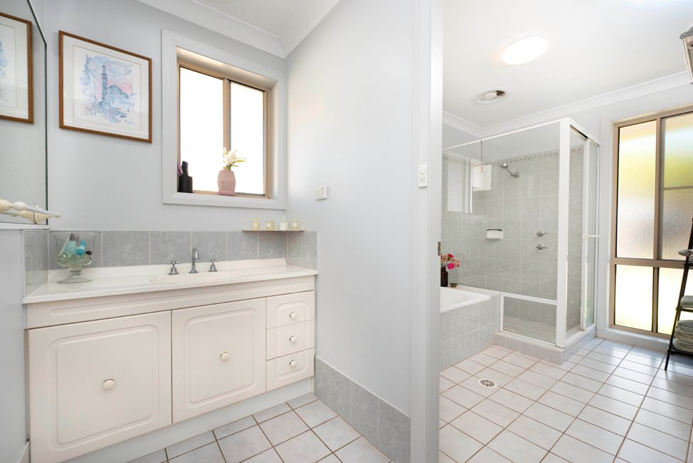 10 The Wharf SALAMANDER BAY 6