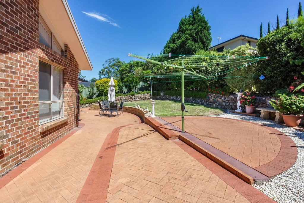 10 The Yardarm  CORLETTE 18