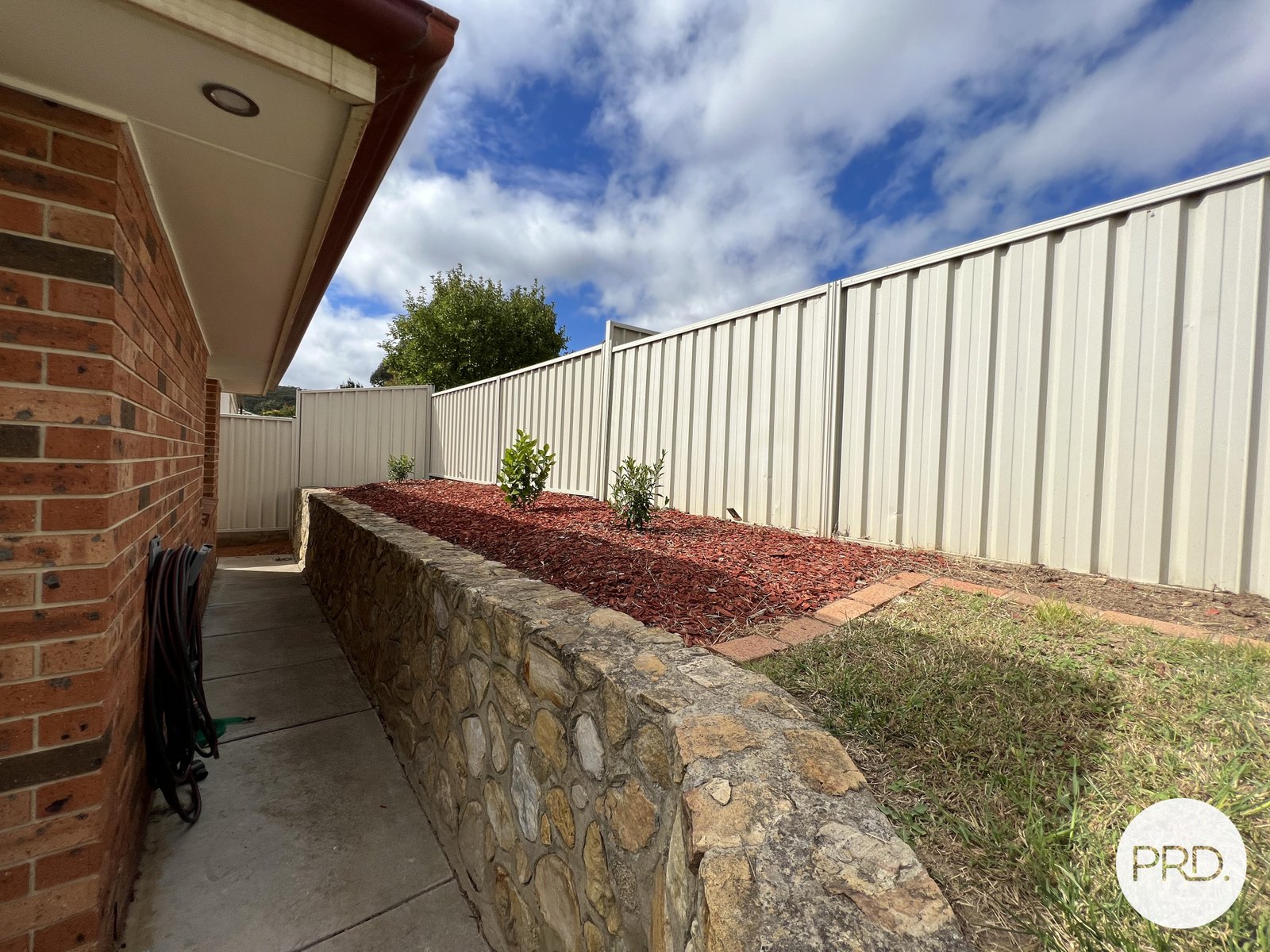 10 Thomas Royal Gardens QUEANBEYAN 12