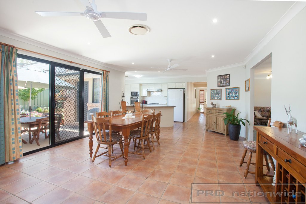 10 Thompson Street EAST MAITLAND 9