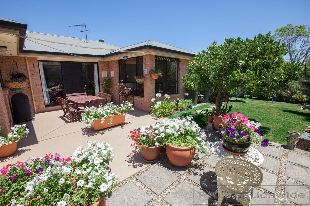 10 Thompson Street EAST MAITLAND 11