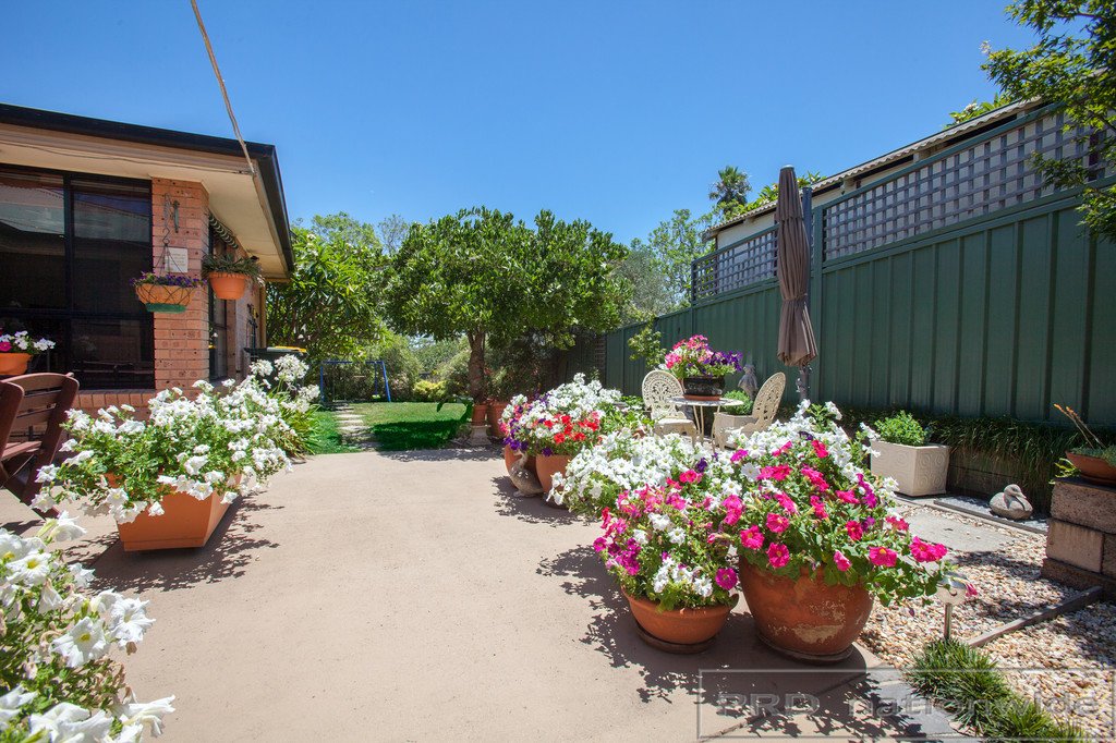 10 Thompson Street EAST MAITLAND 13