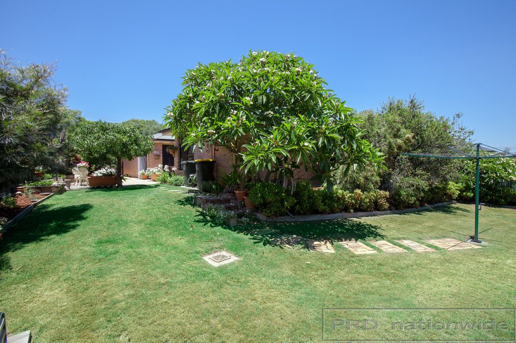 10 Thompson Street EAST MAITLAND 14