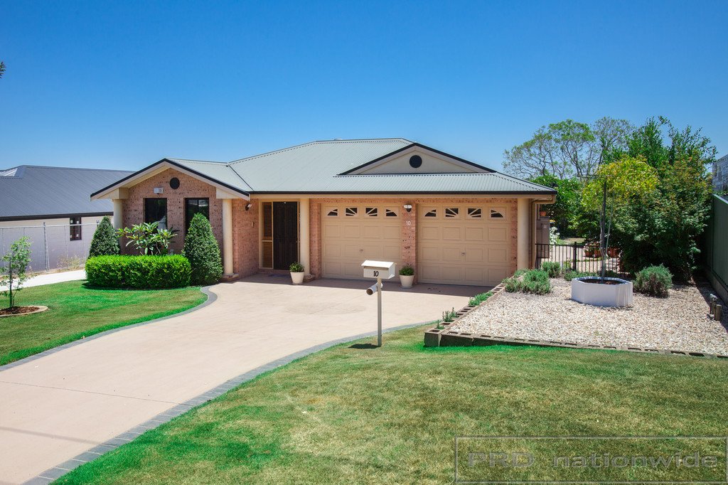 10 Thompson Street EAST MAITLAND 22