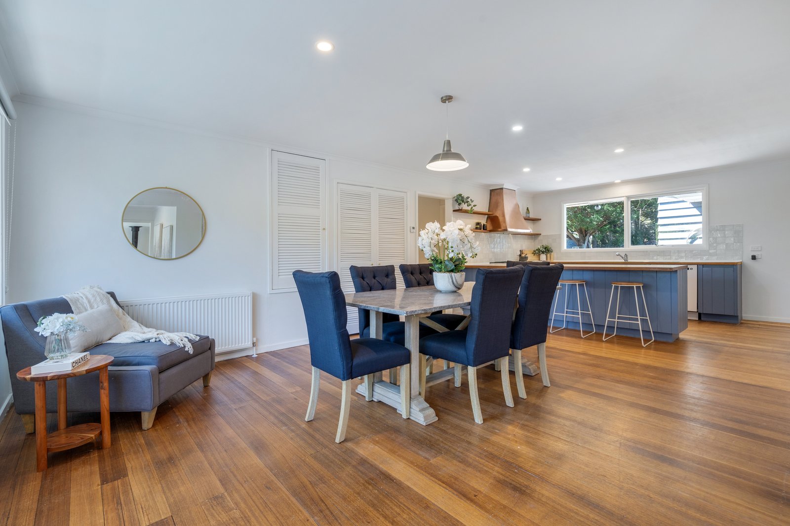 Real Estate and Property in 10 Timber Lane, Woodend, VIC
