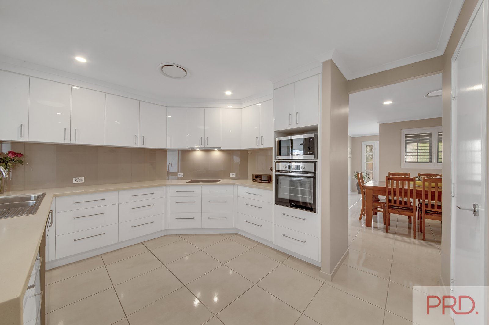 10 Tina Drive TANNUM SANDS 6