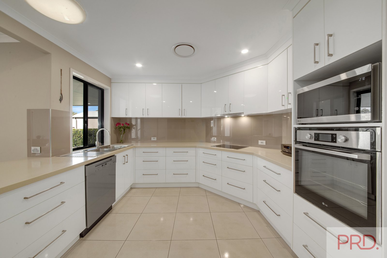 10 Tina Drive TANNUM SANDS 7