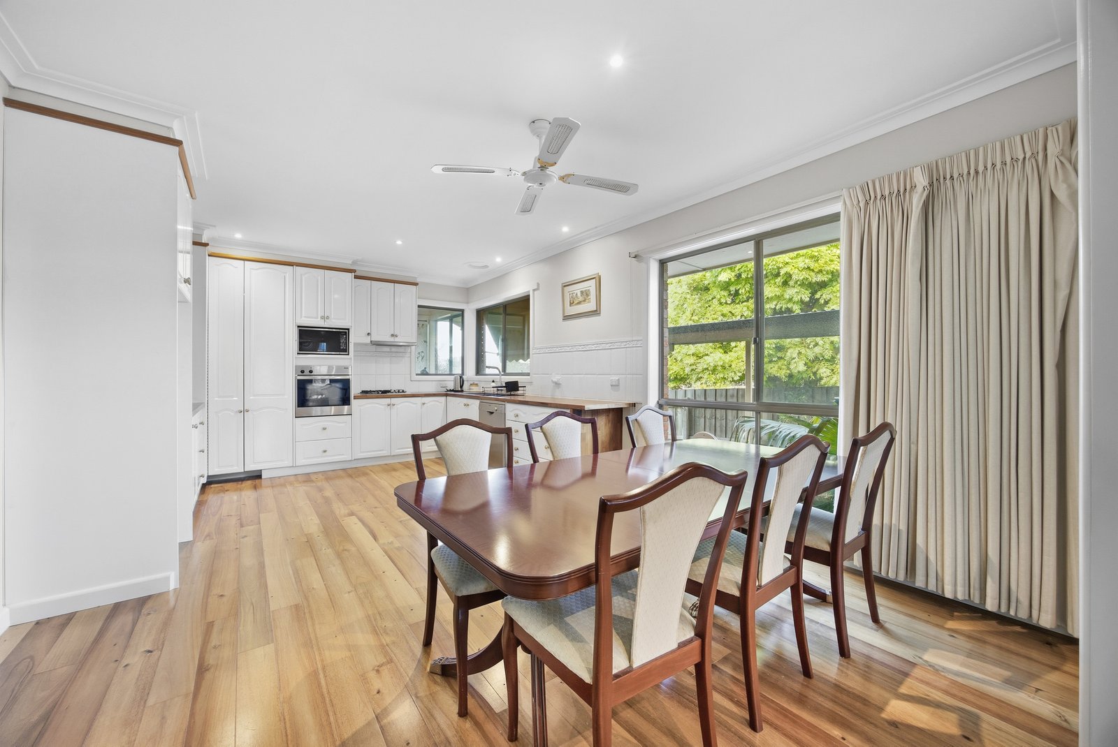 Gallery: 10 Tinworth Avenue