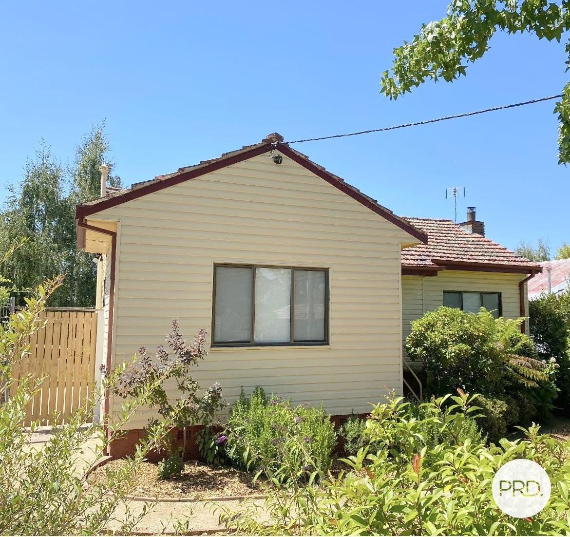 10 Tobruk Crescent ORANGE 1