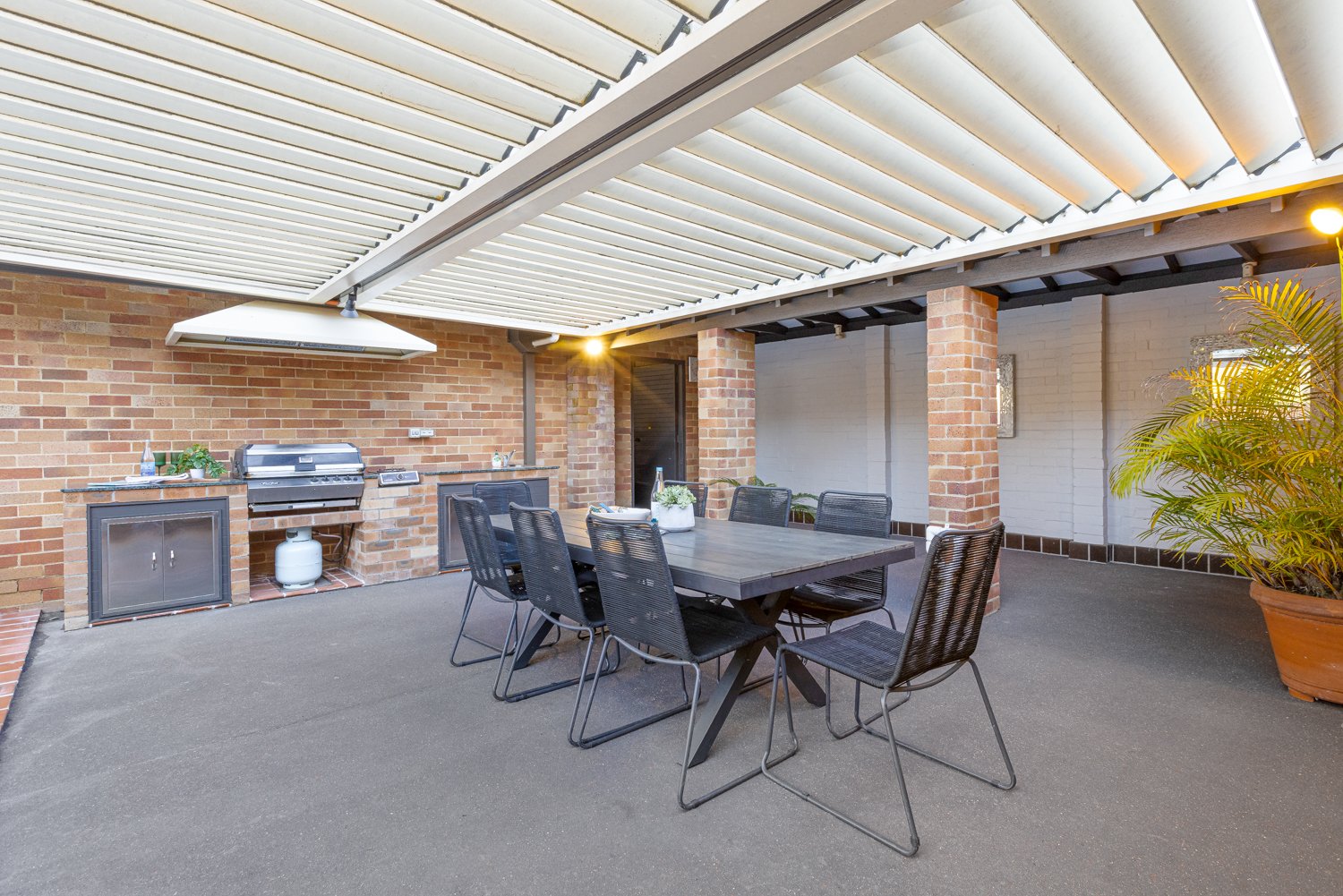 10 Tocal Road BOLWARRA HEIGHTS 33