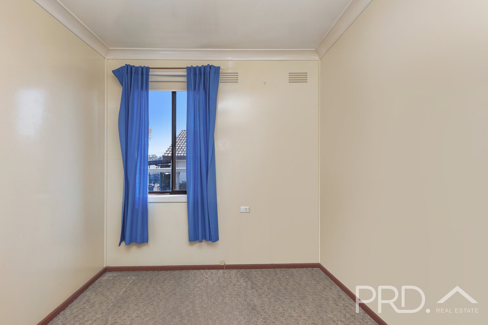 10 Tumut Street TUMUT 8