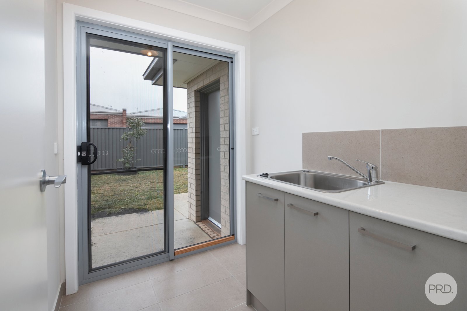 10 Tunbridge Street LUCAS 10