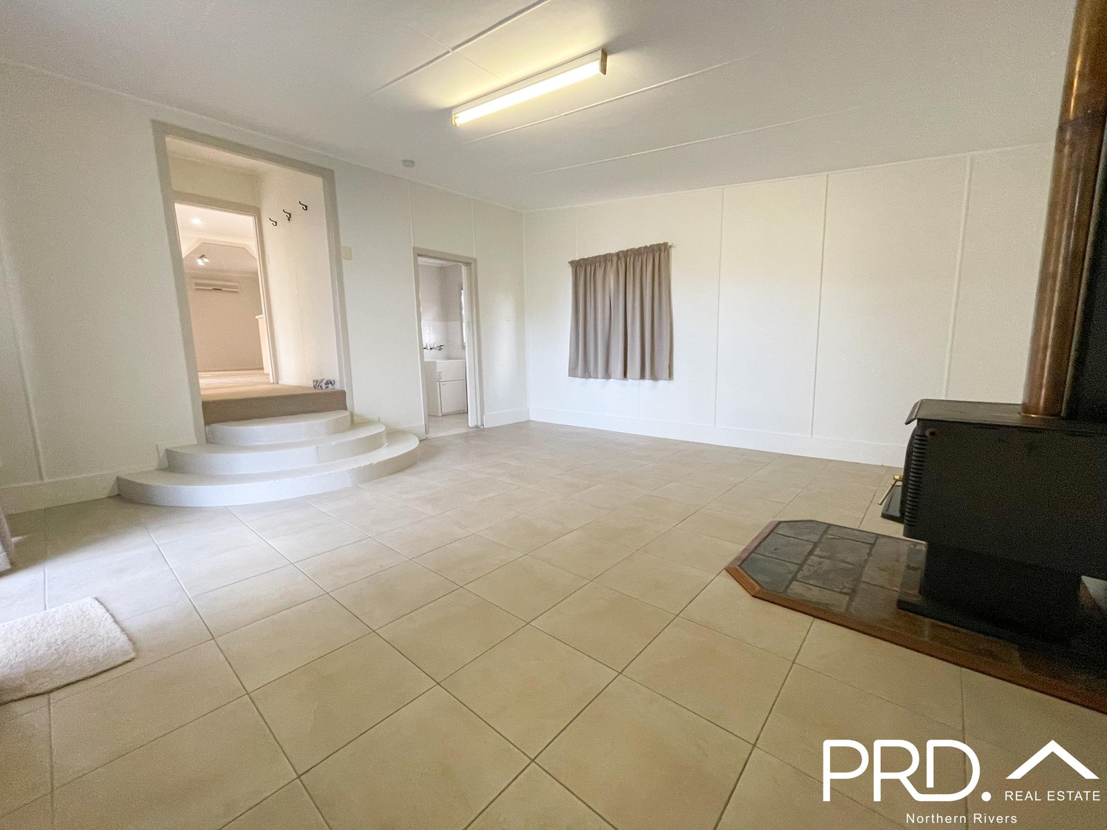 10 Unumgar Street WOODENBONG 12