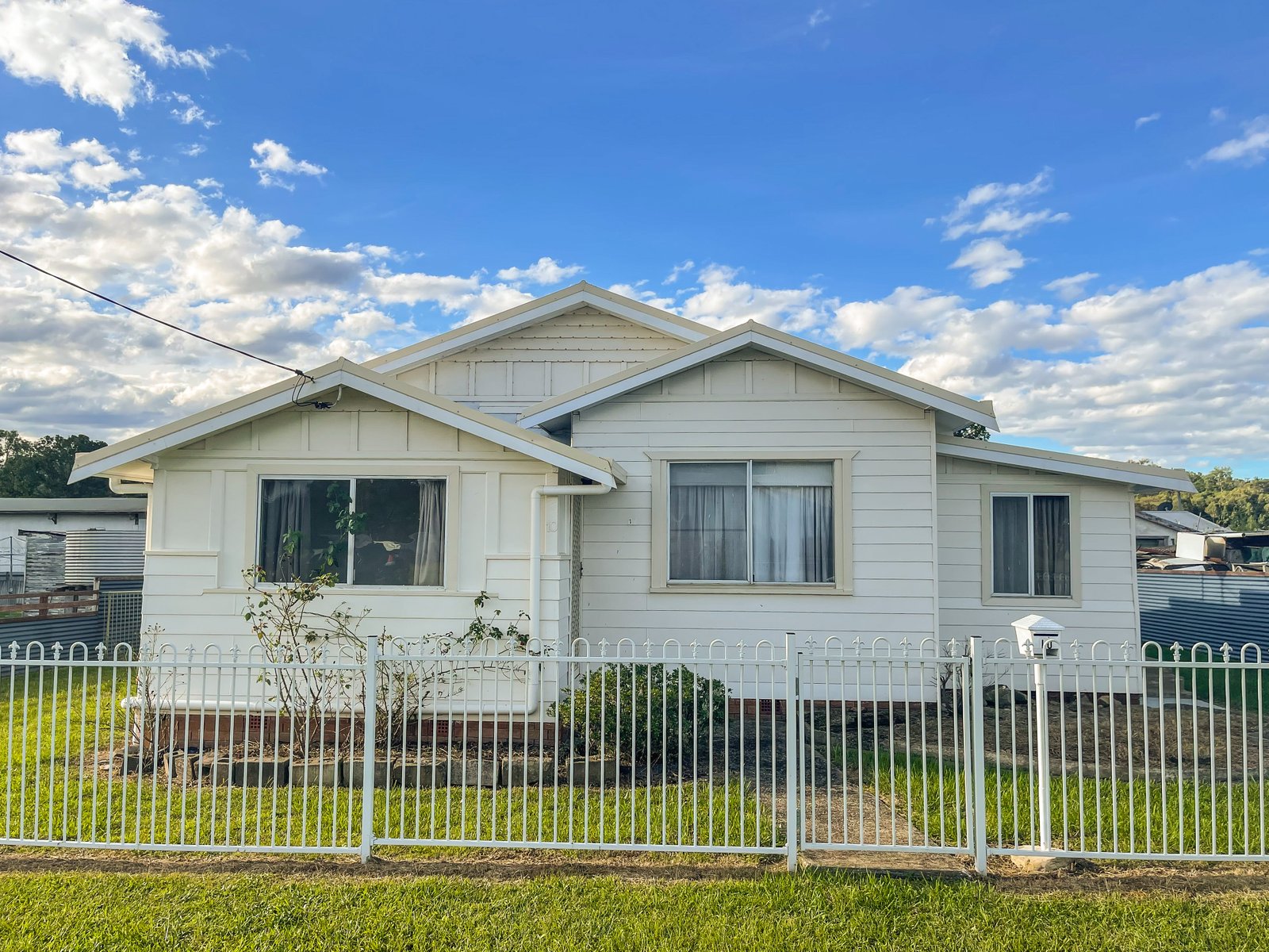 10 Unumgar Street WOODENBONG 1