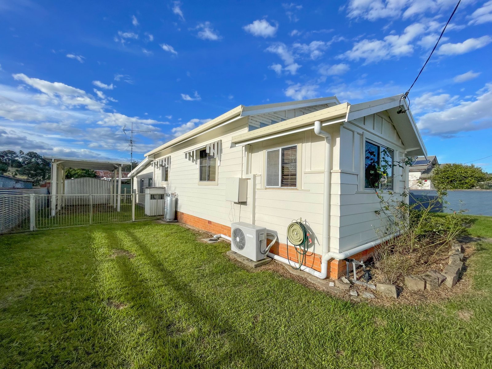 10 Unumgar Street WOODENBONG 11